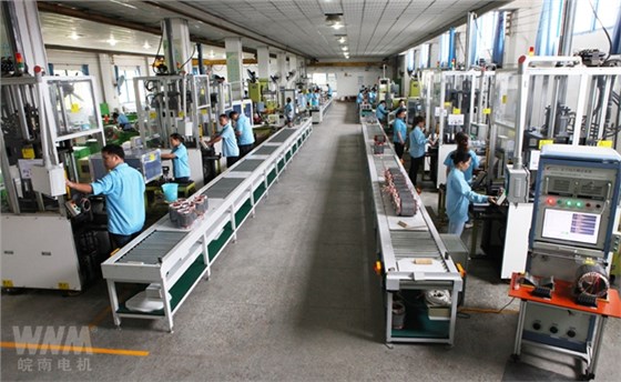 皖南電機(jī)線(xiàn)圈車(chē)間自動(dòng)嵌線(xiàn)流水線(xiàn)
