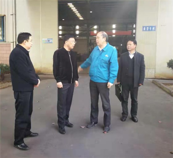 新任涇縣縣委副書記、代縣長(zhǎng)施懷中到安徽威能電機(jī)有限公司