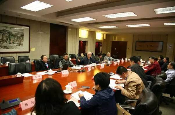 皖南電機(jī):能效標(biāo)準(zhǔn)修訂會議現(xiàn)場.jpg 皖南電機(jī):能效標(biāo)準(zhǔn)修訂會議現(xiàn)場.jpg