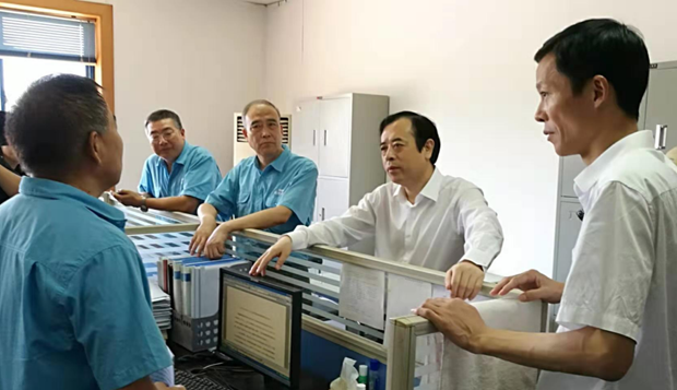 安徽省財政廳廳長羅建國到皖南電機調(diào)研 安徽省財政廳廳長羅建國到皖南電機調(diào)研